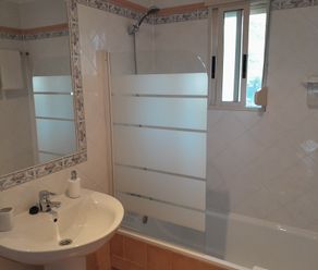 Kamer 3 badkamer ligbad